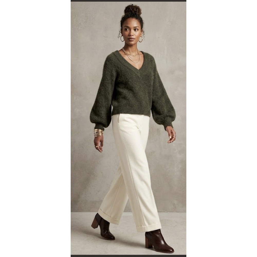 Jason Wi Wool Blend V Neck Cropped Sweater Balloon Sleeve Dark Green Size Small